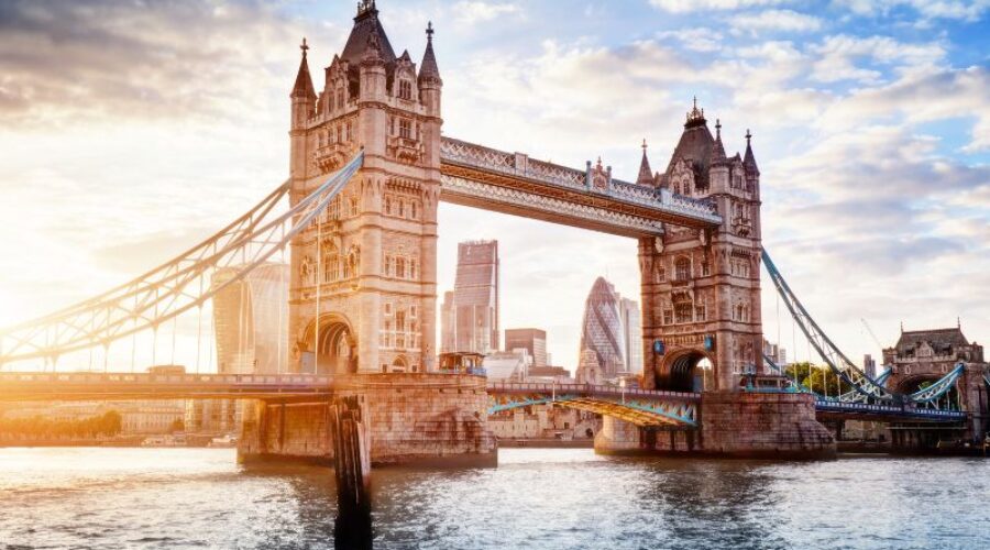 Top Attractions in Popular UK Cities