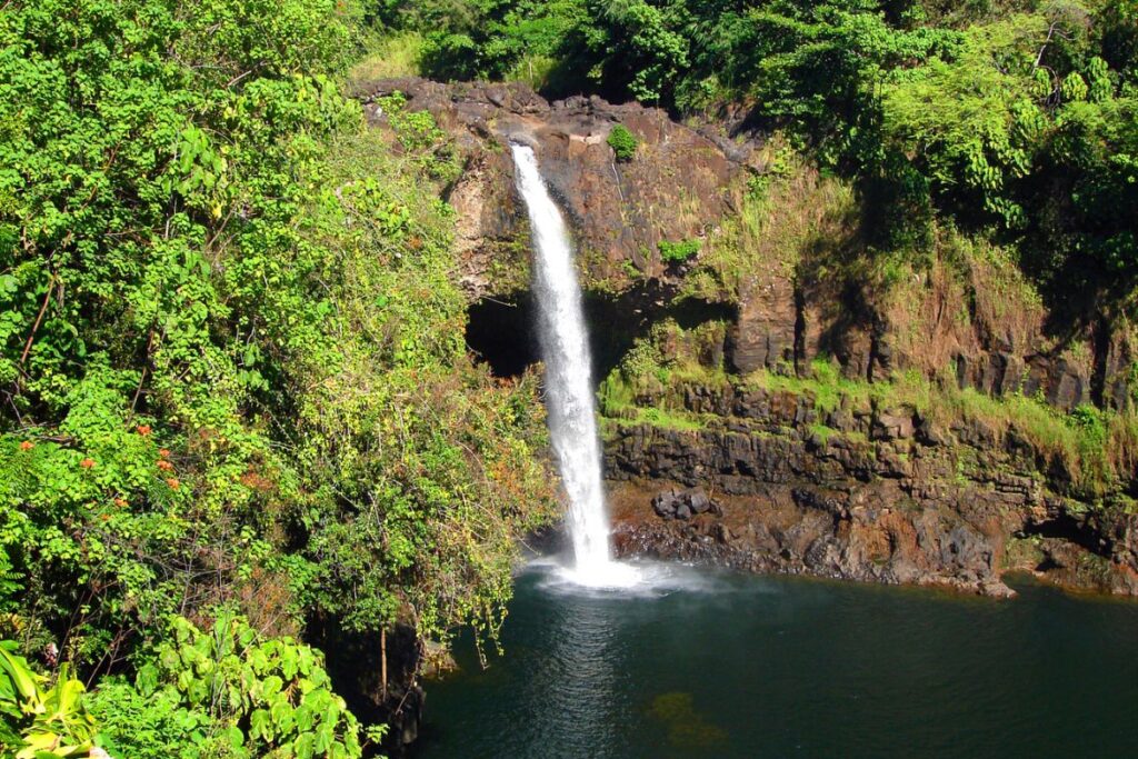 Hawaii, Big Island, Rainbow Falls