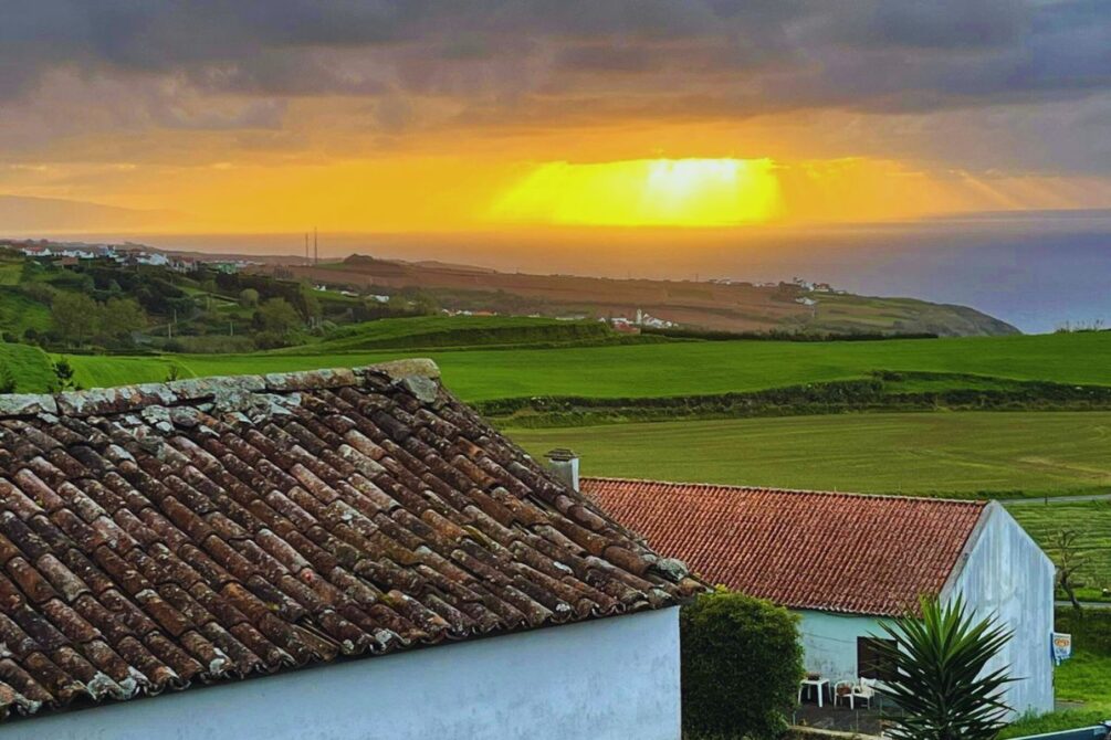 9 Azores Islands, A Guide to Help You Choose - Eco Lodges Anywhere