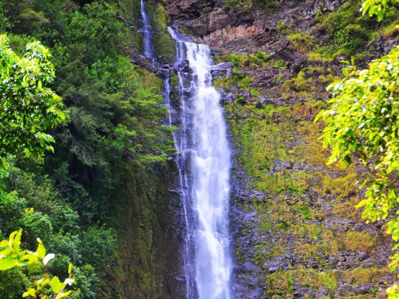 Mo’oula Falls Molkai Hawaii